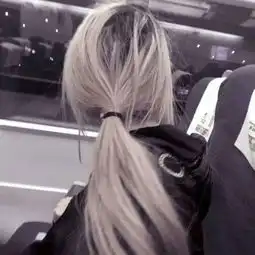 双人闺蜜头像女真人女人