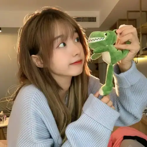 来者不拒注定一文不值风格女图