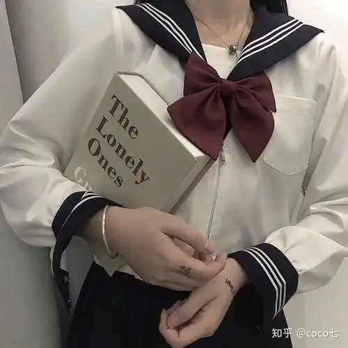 有没有穿jk的女头像