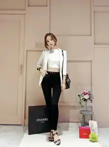 工作装美女头像模特