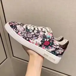 运动鞋女