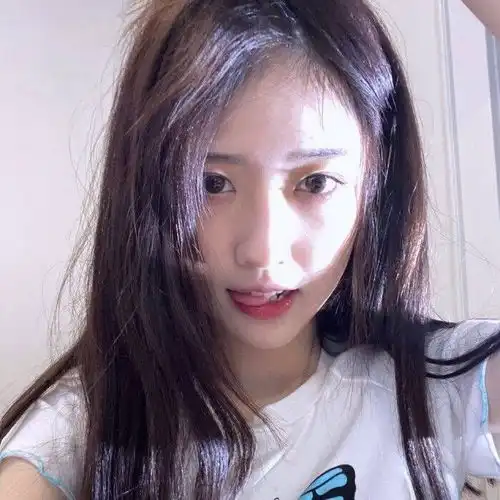 女生头像爱自己是终身浪漫的开始