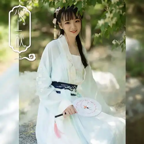 白菜汉服盘点,拯救吃土女孩