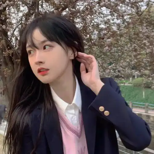 校花专用女头听说头像好看的人都会找到男朋友.