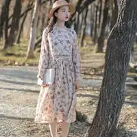 碎花裙头像女好看清新穿碎花裙女生头像