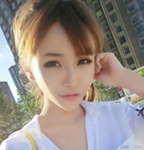 割双眼皮手术后会出现瘙痒怎么处理