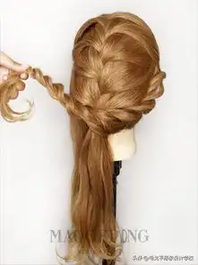 教你长头发的女生如何盘出一个好看的发髻