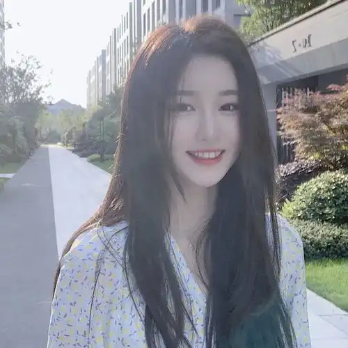 优质头像你望着窗外会不会想起很多事情