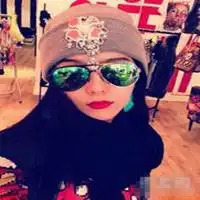 自拍头像女带墨镜微信头像图片大全