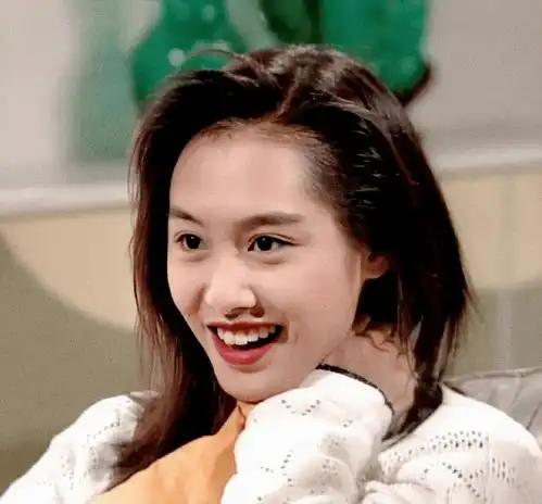 林青霞凌晨发文草泥马,女神人设疑崩塌网友骂得好