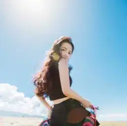 网红女生头像双人劳伦