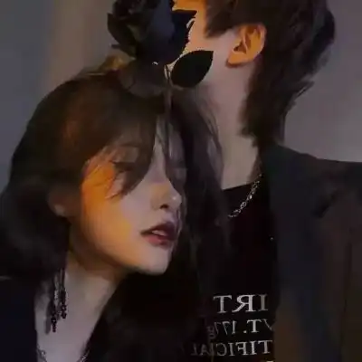 真人头像霸气御姐情头