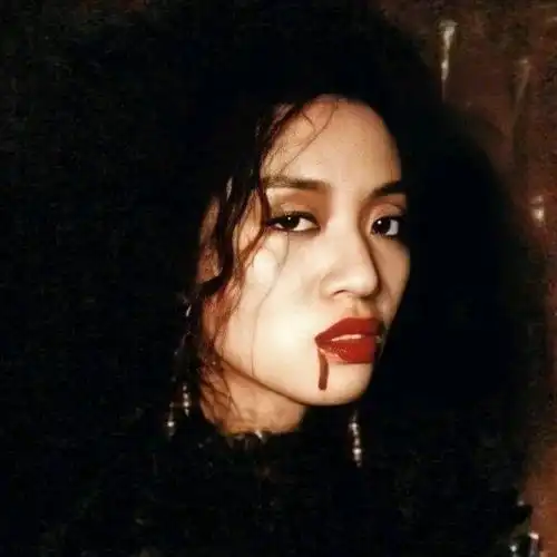 女生头像胶片风满脸