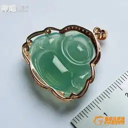 满绿老坑翡翠笑佛