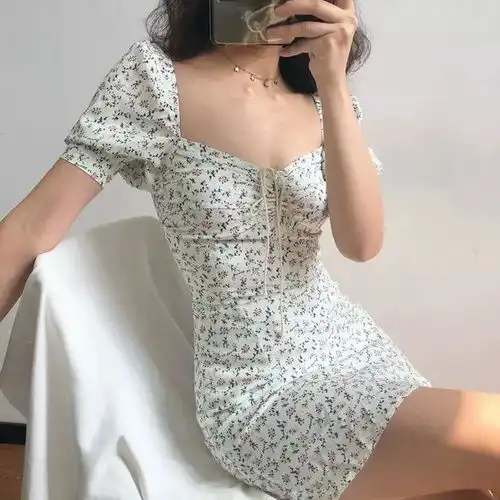 又纯又欲是怎么穿出来的清新少女,性感撩人