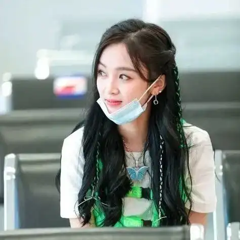 暗黑风的女生头像图片吴