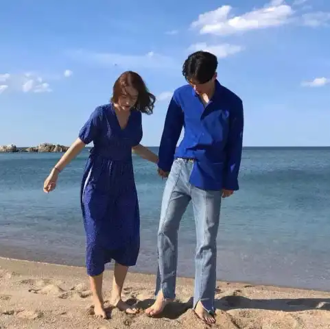 跟着ins爆红情侣学搭配,美得很高级