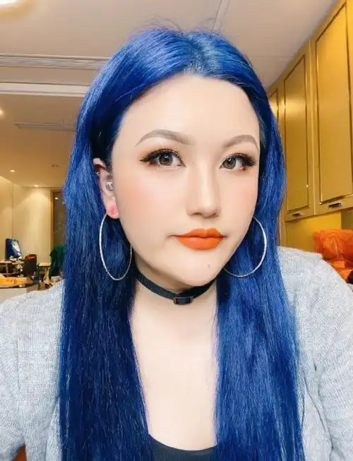 赤木刚宪18岁凭啥收情书看到她鬼妆后,才懂魅力为啥挡不住