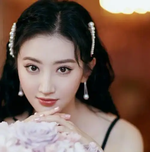 风景照头像女生唯美杨紫