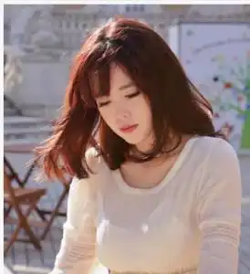 非主流带字头像女短发刘