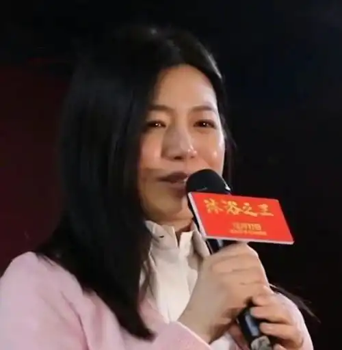 怀上二胎了陈妍希圆润近照曝光,本尊亲晒自拍反遭网友吐槽