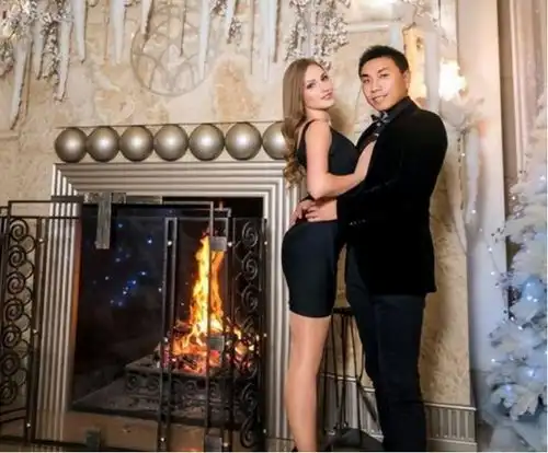 美女qq图片头像梅爱偲