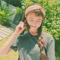 小清新好看女生头像跨过星河迈过月亮