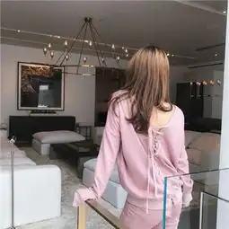 女生超唯美背影头像2018最新人有时候容易变得无法自拔