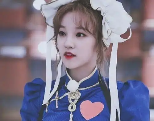 街霸春丽立下旗袍美女人设这款魔幻风格国产手游也不甘落后