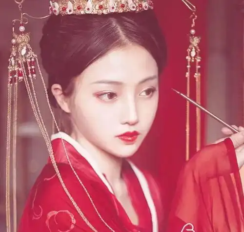 独宠娇女女大十八变,肥仔儿成了倾国倾城大美人,求亲踏破门