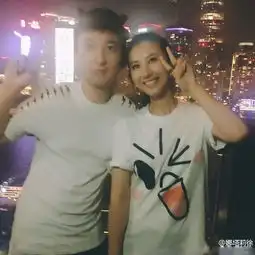 微信头像女高冷黑白王思