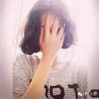 情头女生短发动漫