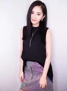 一周红黑榜初秋想有颜又防寒当仙女,像杨幂秦岚这么穿就对了