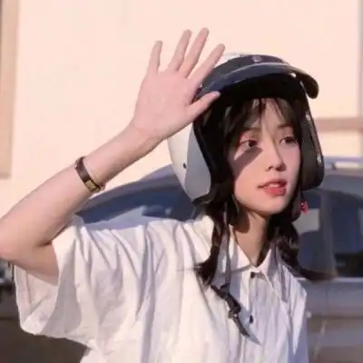 仙气飘飘女生头像半身燥