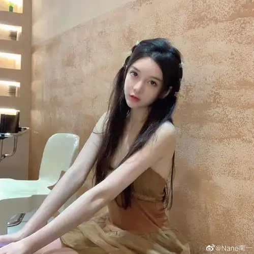 网红美女南一迷人美照欣赏,真好看