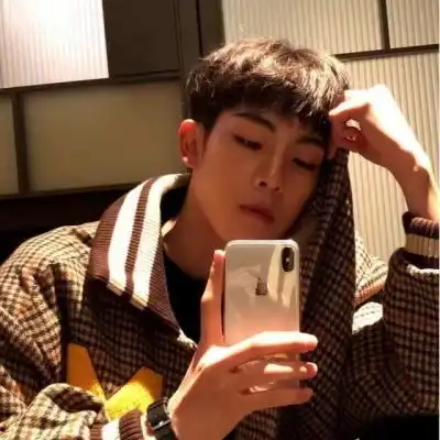 霸气高冷到爆的头像男不合你的口味就换一波吧