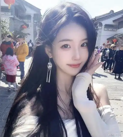 29岁美女要26万彩礼,要求对方有别墅年薪50万,漂亮是她的资本