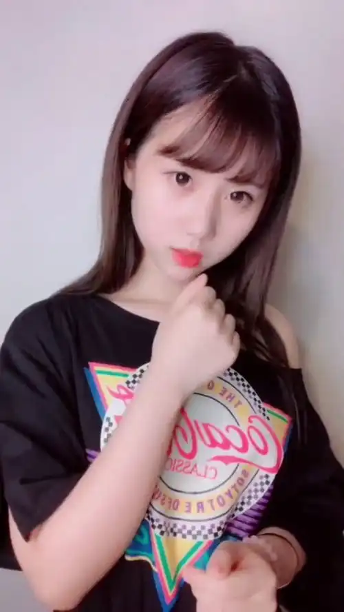 被仙女一样的小姐姐表白是什么感觉来感受一下