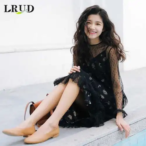 求推荐20岁女生秋季平价衣服,可以推荐一些平价的淘宝店也是可以的啦