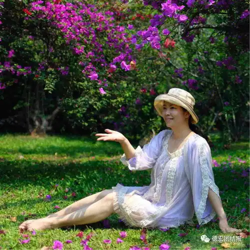 我是封面女郎,用精美图片讲述人生的女摄影师