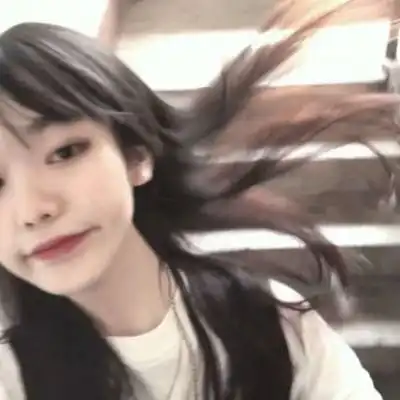 一直在逃公主女生头像