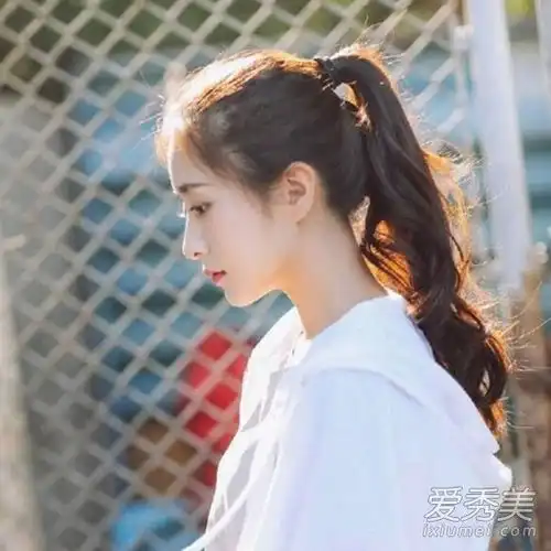 50的女性有脱发危机脱发呢