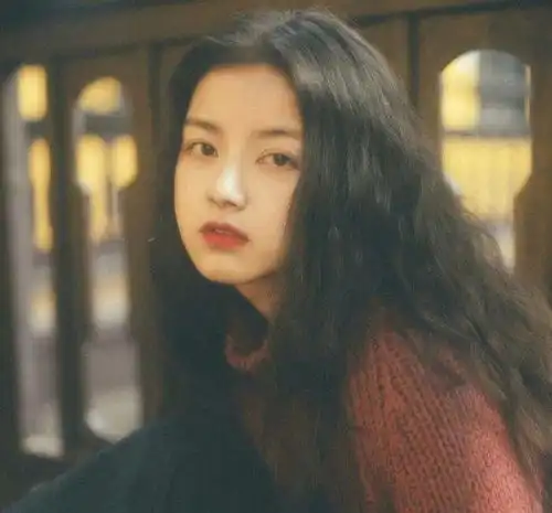 女人味十足的女人,多半有这三个特征,占到一个就该偷笑了