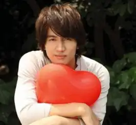 言承旭终于失去了林志玲扒扒错失女神娶了十八线女星的男星