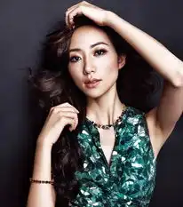 韩雪拍时尚大片尽显优雅女人味