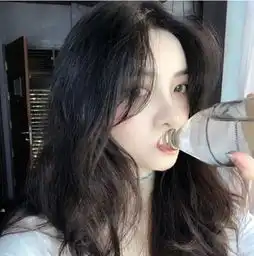 有这4个表现男人,即便和你在一起了,心里也就是想跟你玩玩