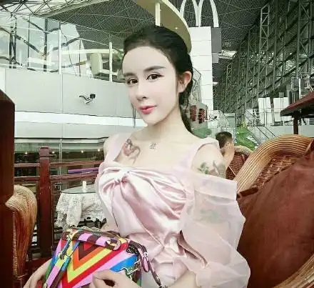审美畸形是种病得治