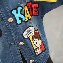 2016秋装新款儿童长袖牛仔外套女童绣标拼接牛仔短款夹克