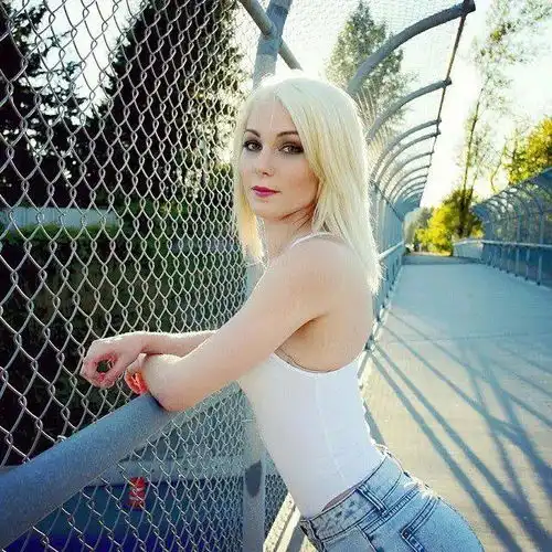 网红女生头像双人亚裔
