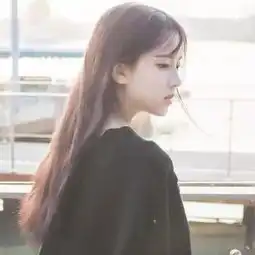 侧脸长发唯美头像女情话